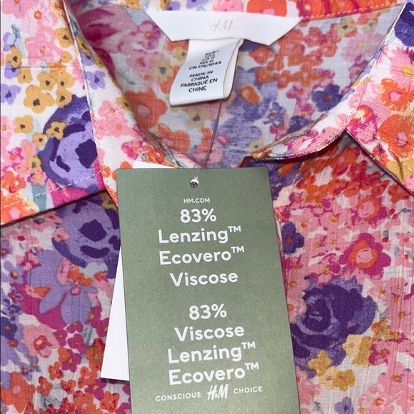 H&M Multicolor Floral Button Down Shirt - Picture 4 of 9